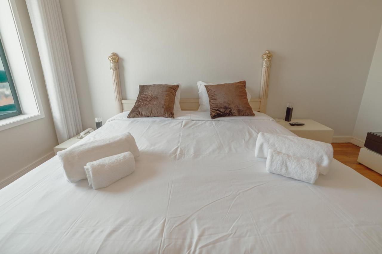 Downtown Grand Tower View Apartment Porto